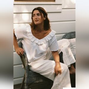 La Relaxed Cottage Tee